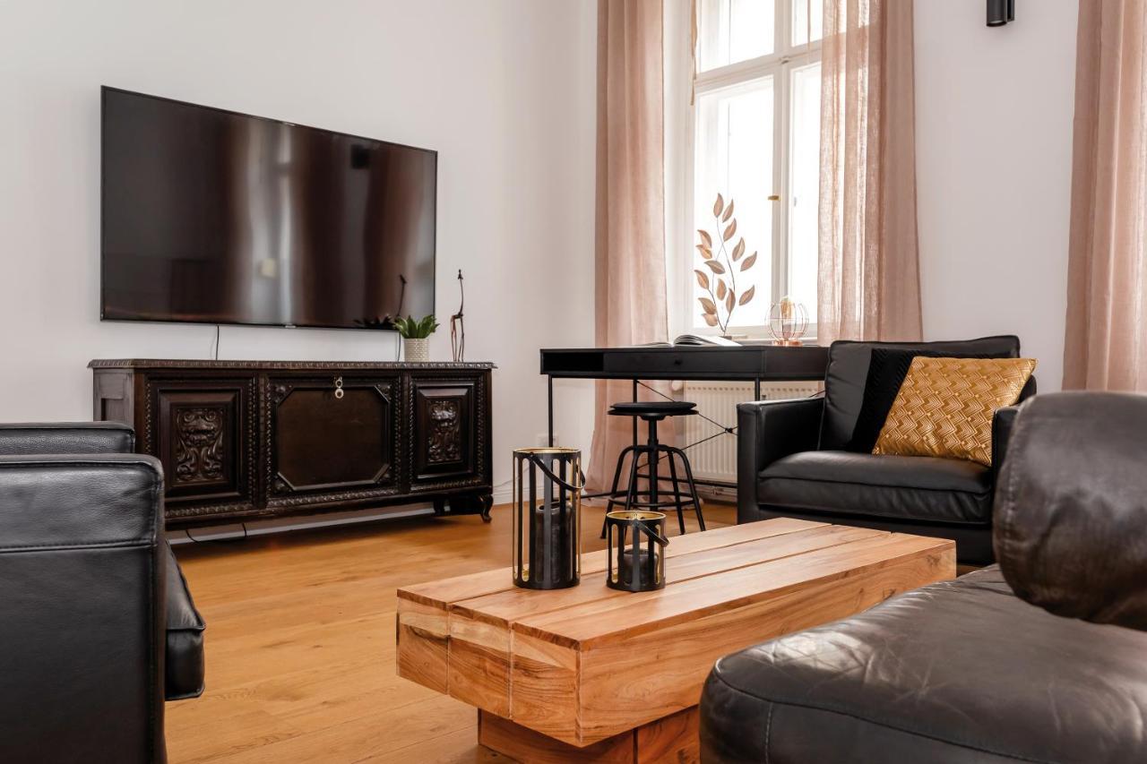 #new# Biz | 5min Hbf | Hotspot2go | Art Apartment Berlin