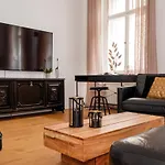 #New# Biz Apt | 5min HBF | HotSpot2go | Berlin Art