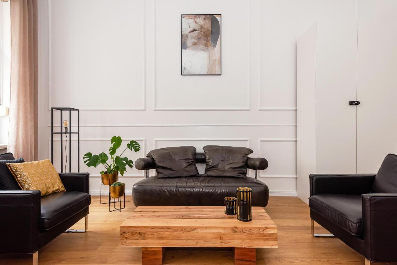90sqm 2br Biz Loft - 5min Station Appartement