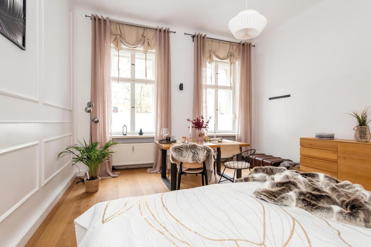90sqm 2br Biz Loft - 5min Station Appartement